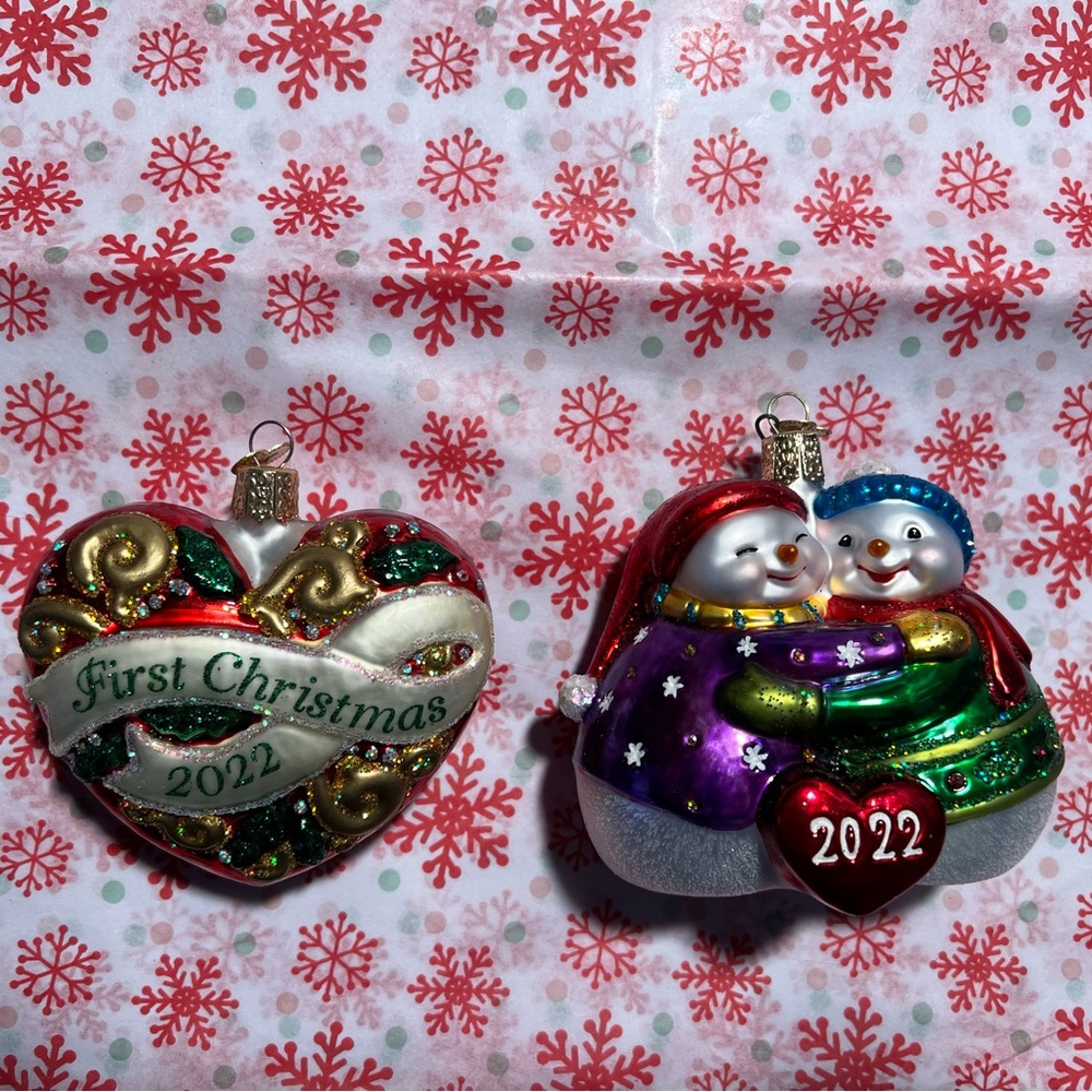 Old World Christmas 2022 First Christmas Heart & Snow Couple
